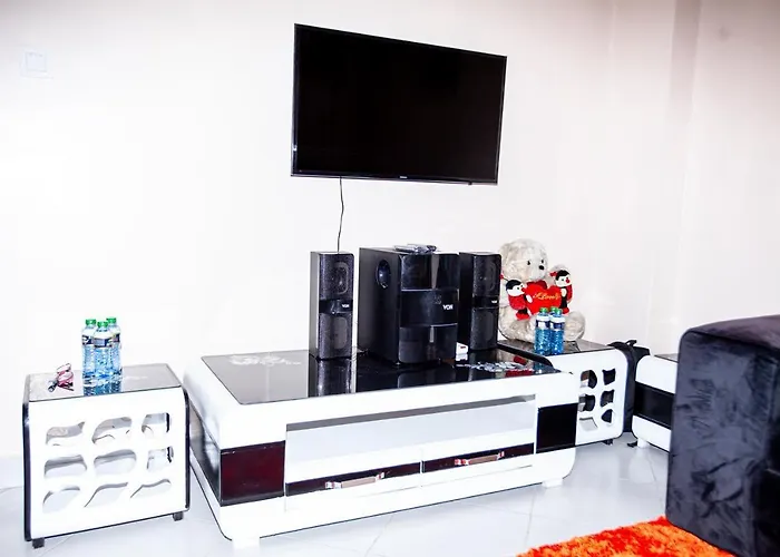 Jj Homes - Podium Heights Apartment, Nairobi